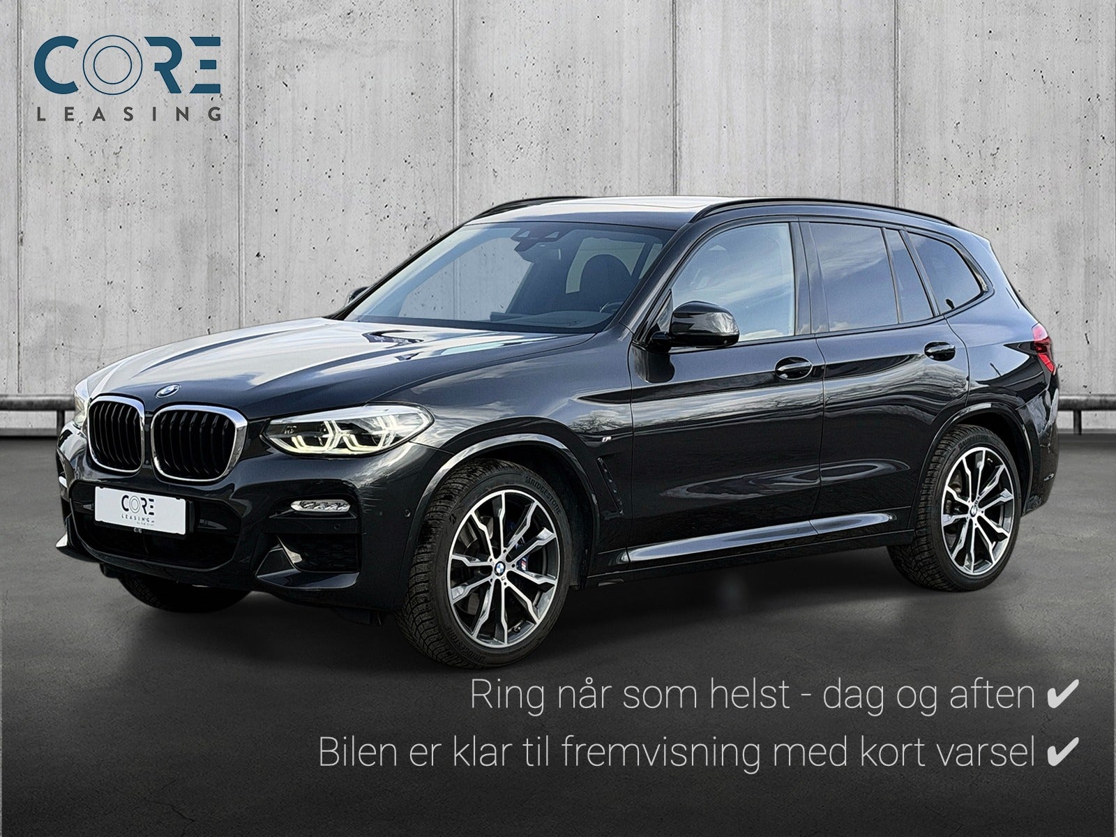 Gråmetal BMW X3 xDrive30d M-Sport aut. fra 2018 parkeret foran en betonmur. CORE Leasing A/S er eksperter i BMW leasing.