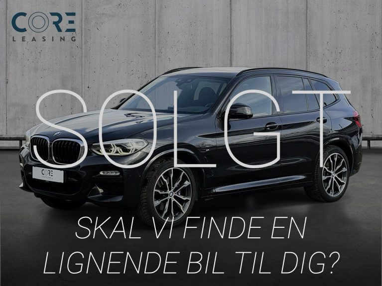 Gråmetal BMW X3 xDrive30d M-Sport aut. fra 2018 parkeret foran en betonmur. CORE Leasing A/S er eksperter i BMW leasing.